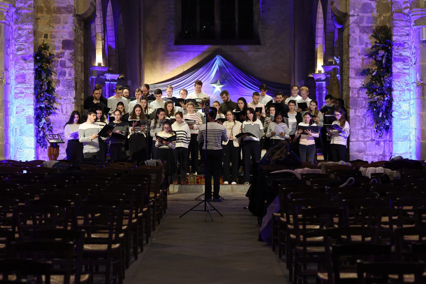 Concert d'hiver 2025 d'Exultemus, ambiance bleutée